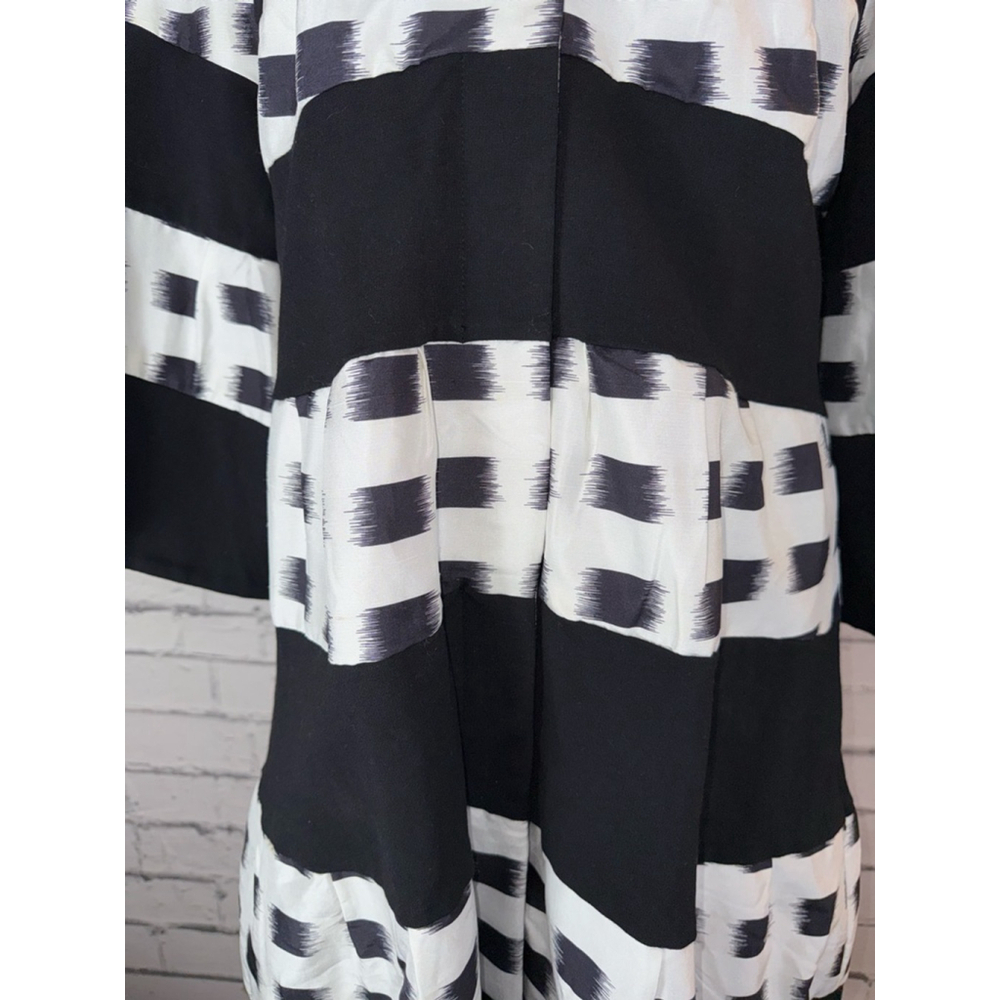 Diane von Furstenberg Black & White Striped Coat Silk Abstract size 6 OVERSIZED - Picture 5 of 12